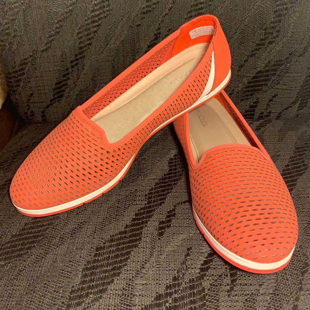 AEROSOLES Perforated Slip-On Flats